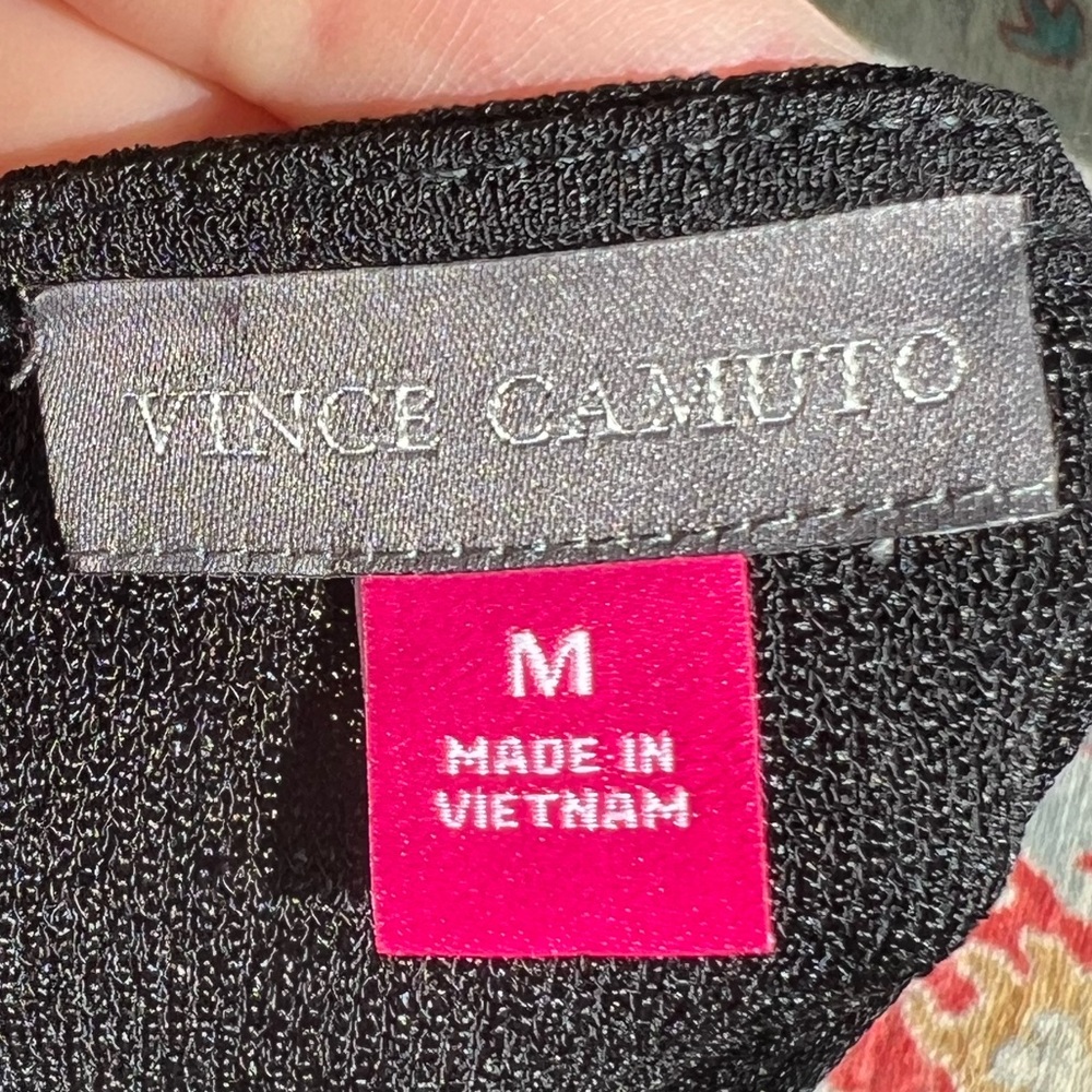 Vince Camuto black crepe short-sleeved top size Medium - Picture 6 of 8